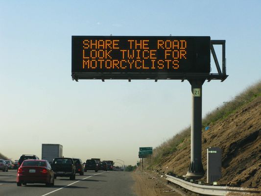 Other Pixel Pitch 960*960mm Outdoor Traffic Variable Message Sign on ...